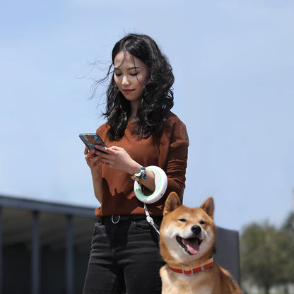 UFO Retractable Leash